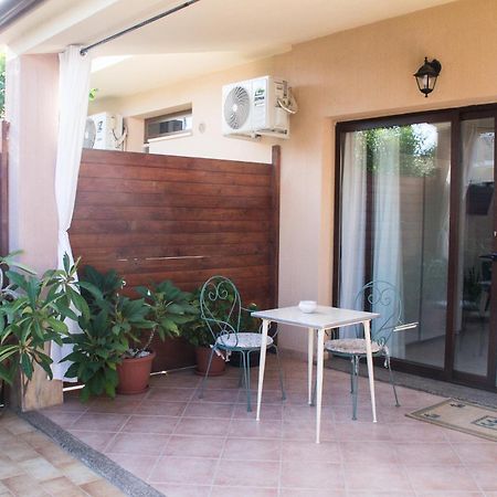 B&B Jolie Suite Villasimius Exterior photo