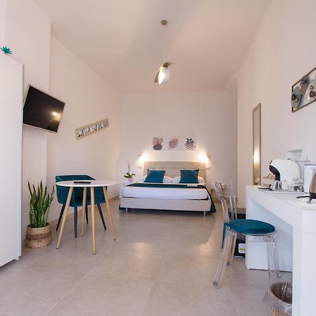 B&B Jolie Suite Villasimius Exterior photo