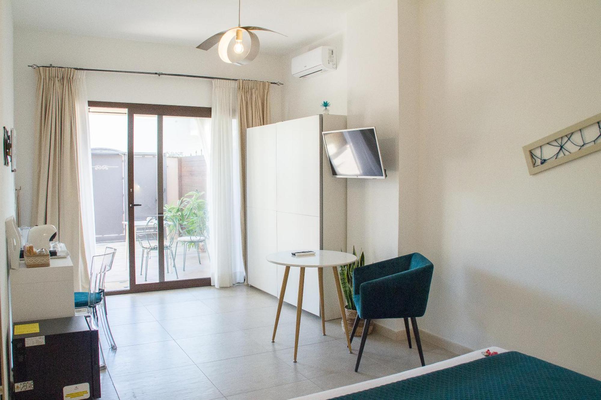 B&B Jolie Suite Villasimius Exterior photo